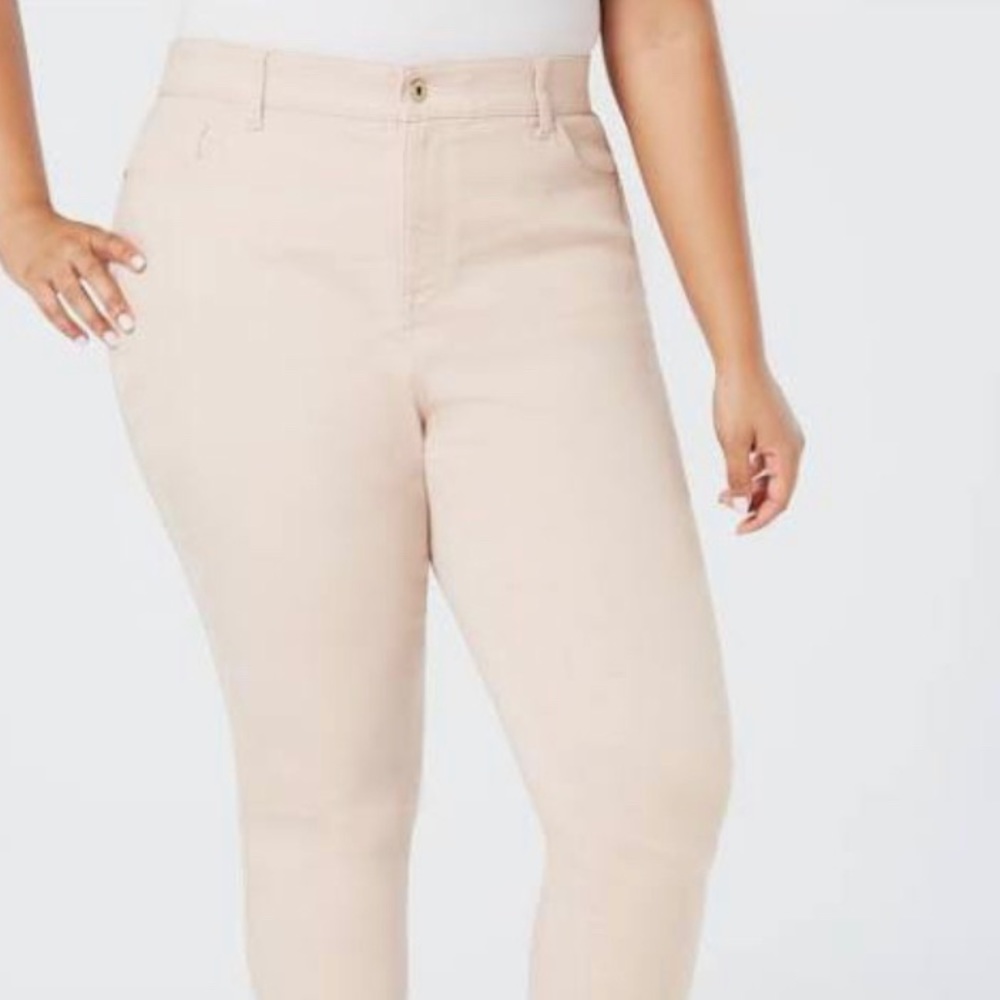 Tommy Hilfiger Blush Denim Jeans